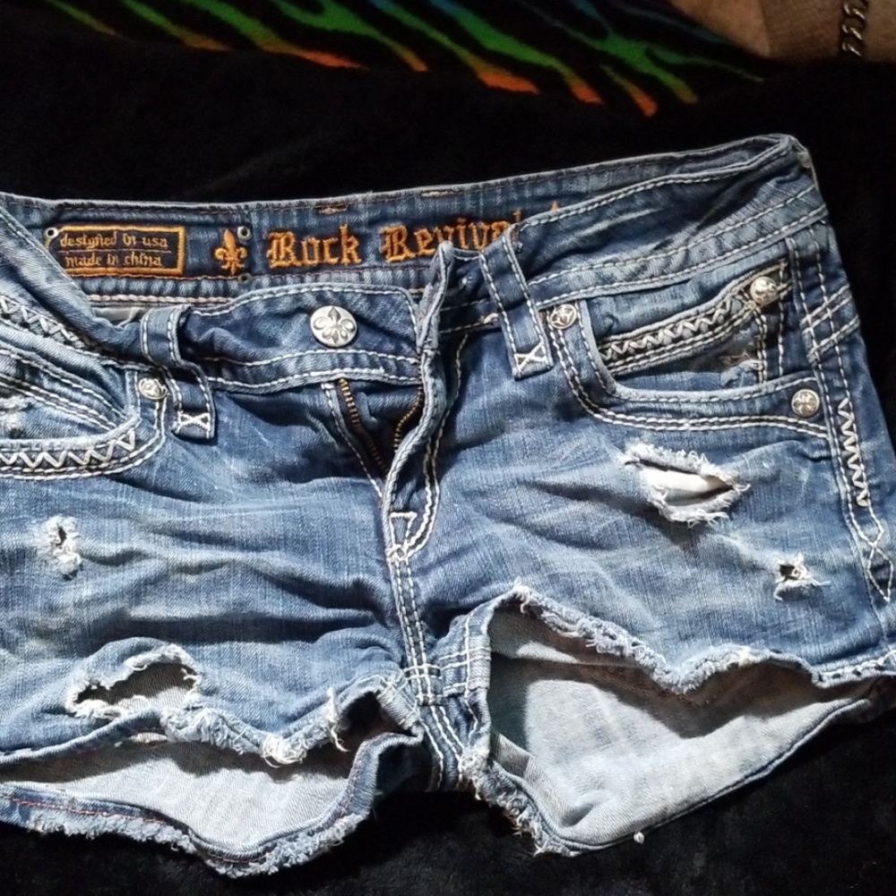Rock Revival shorts